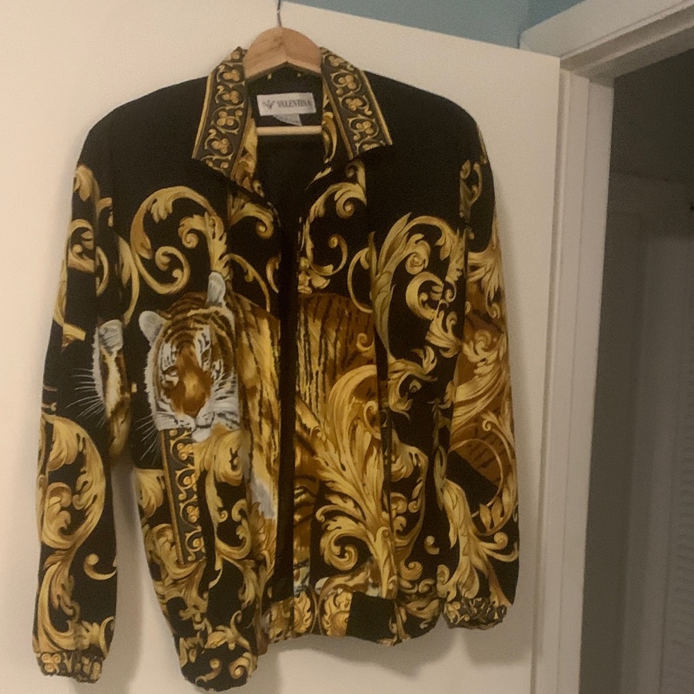 Valentina Black and Gold Patterned Jacket